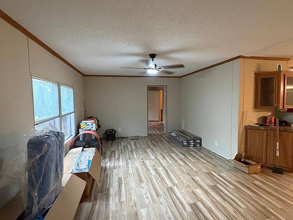 3rd image of 640 Beasley Rd