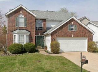 965 Claybend Dr, Ballwin, MO