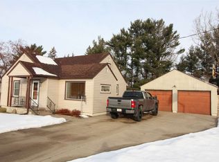 1061 Township Ave, Wisconsin Rapids, WI 54494