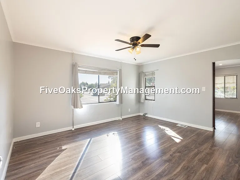 252 Folsom Rd #A — Photo 24