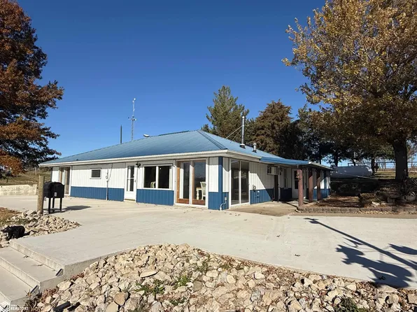 14322 Route J40, Milton, IA 52570