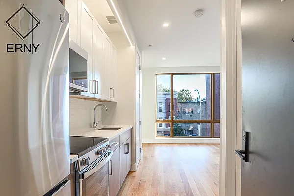 Rented by ERNY LLC | media 5