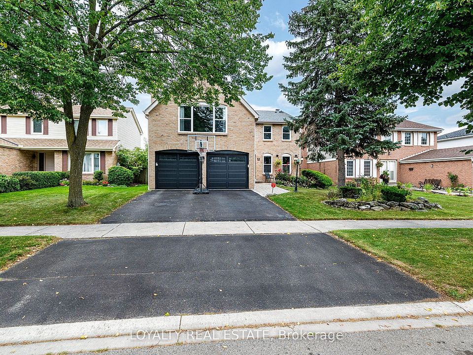 1st image of 52 Newcastle Cres