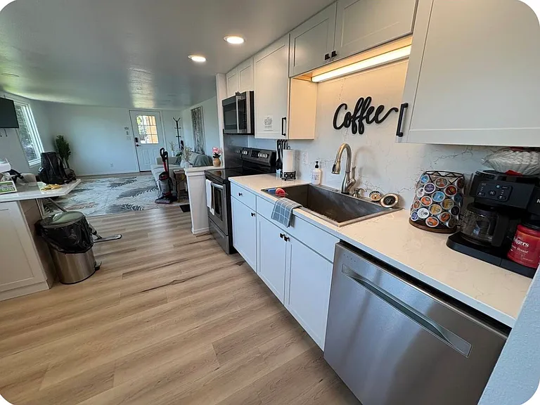 1398 Oregon Ave — Photo 104