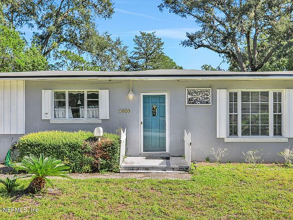 3rd image of 7829 CATAWBA Drive