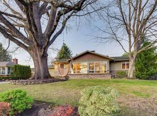 8115 SW Valley View Dr, Portland, OR 97225