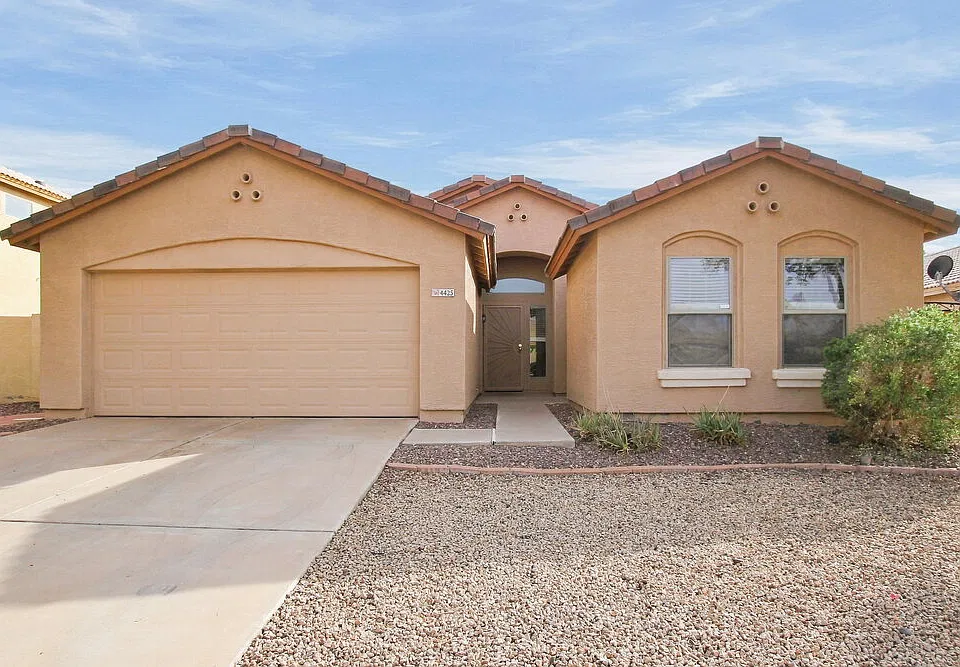 4425 W Carson Rd