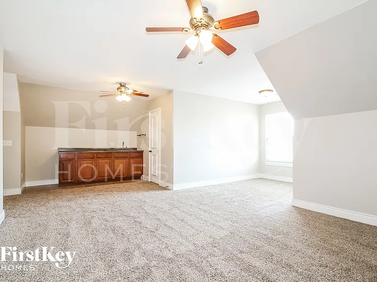 2604 Busheywood Dr — Photo 7
