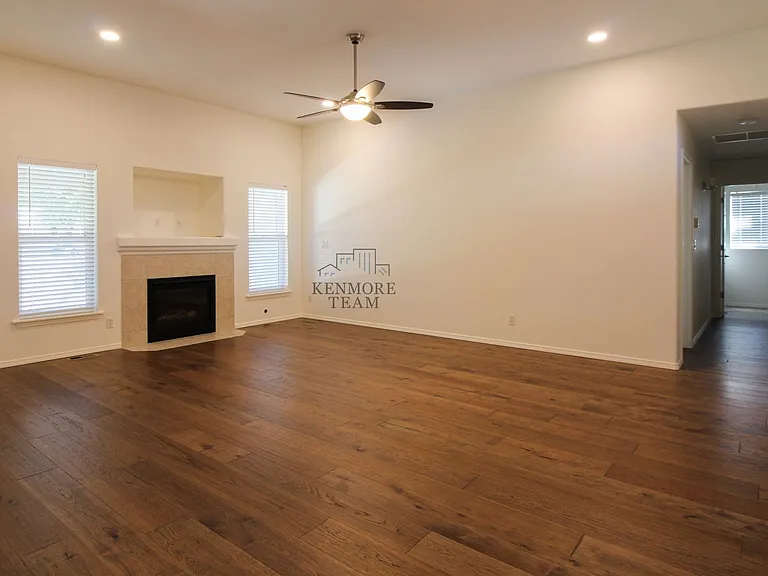 1776 Rowan Ct — Photo 6