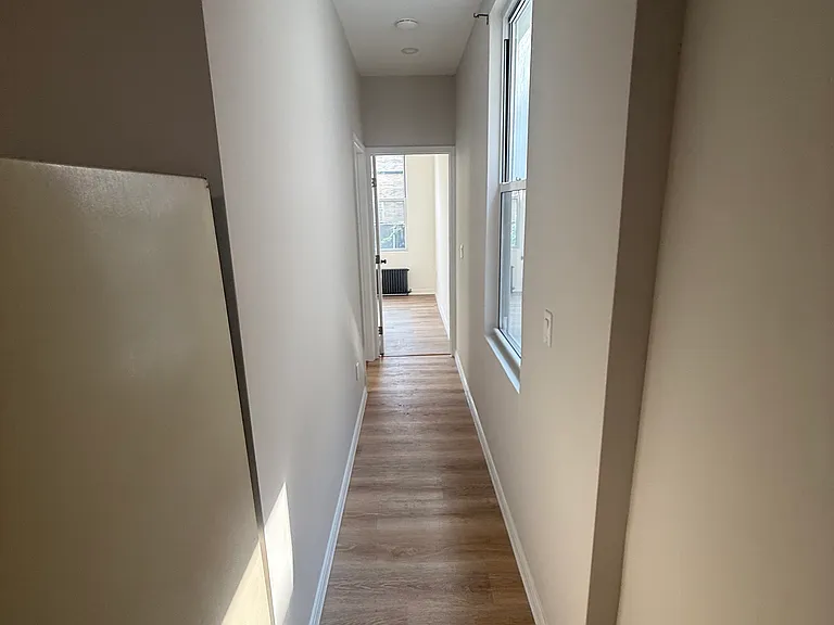 1812 Hunt Ave #1 — Photo 5