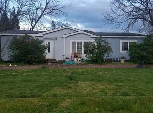 9849 Blackwell Rd, Central Pt, OR 97502
