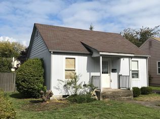 2832 Field St, Longview, WA 98632