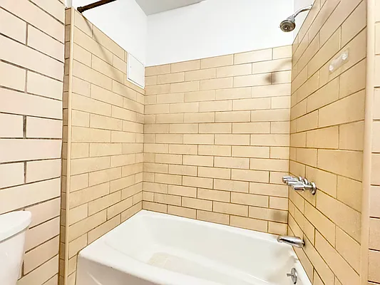 Rented by Skyward | media 53