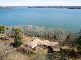104 Clifftop Dr, Hendersonville, TN 37075