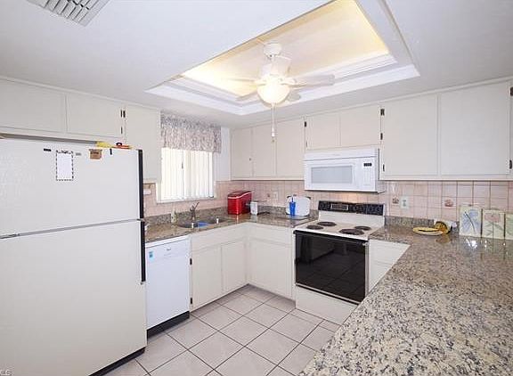 4th image of 13070 White Marsh Ln APT 101