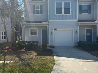 1657 Pottsburg Point Dr, Jacksonville, FL 32207