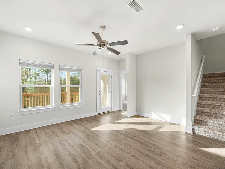 7912 Sweet Retreat Ln — Photo 9