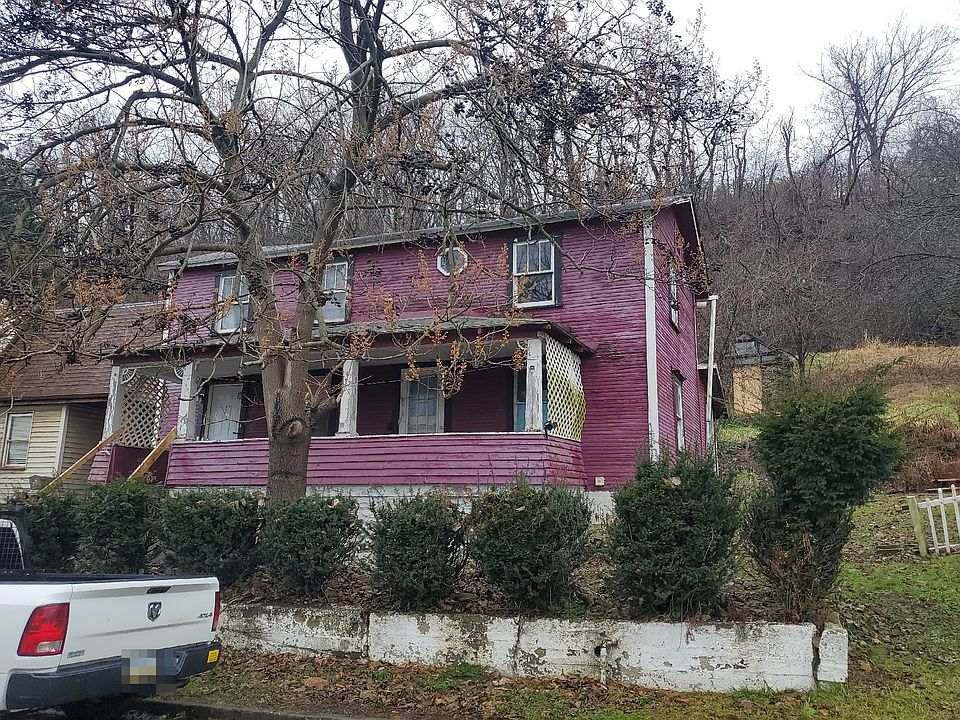 16 Natrona St, Natrona Heights, PA 15065 Zillow
