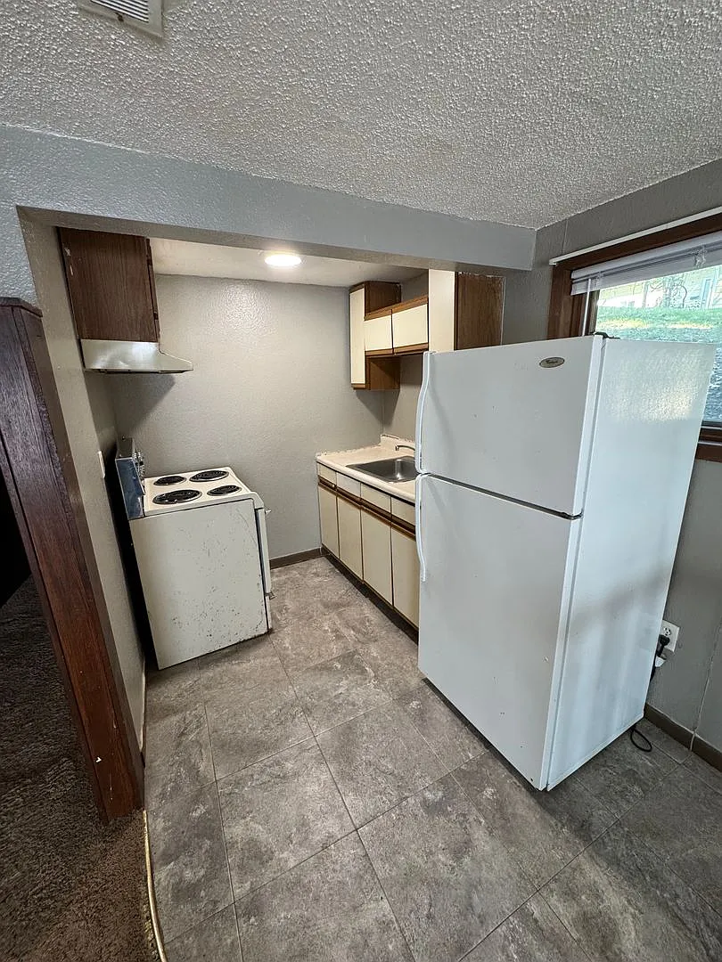818 North 7th Street — Photo 2