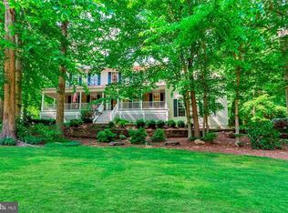 6290 Happy Creek Rd, Manassas, VA 20112