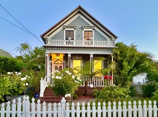 18 7th St, Petaluma, CA 94952