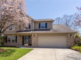 9668 Amber Glow Ct, Fishers, IN 46037