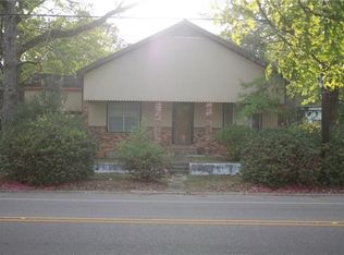 305 3rd St, Kentwood, LA 70444