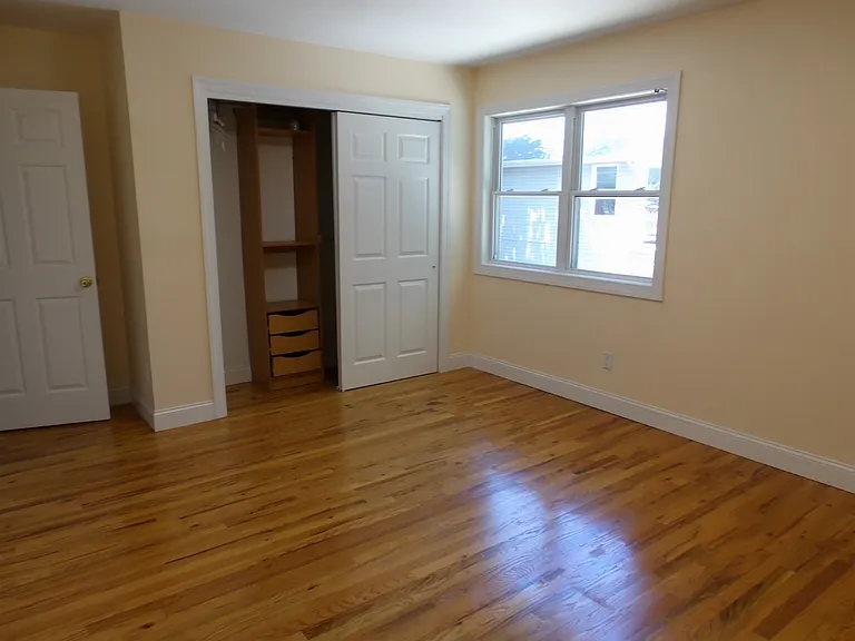 5175 Amboy Rd #2 — Photo 19