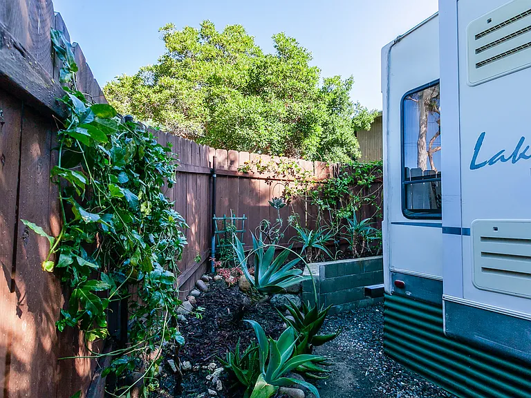 5296 Alta Vista St #C — Photo 21