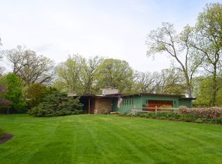 29W520 Schick Rd, Bartlett, IL 60103