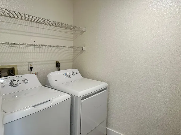 39206 Guardino Dr #112 — Photo 45