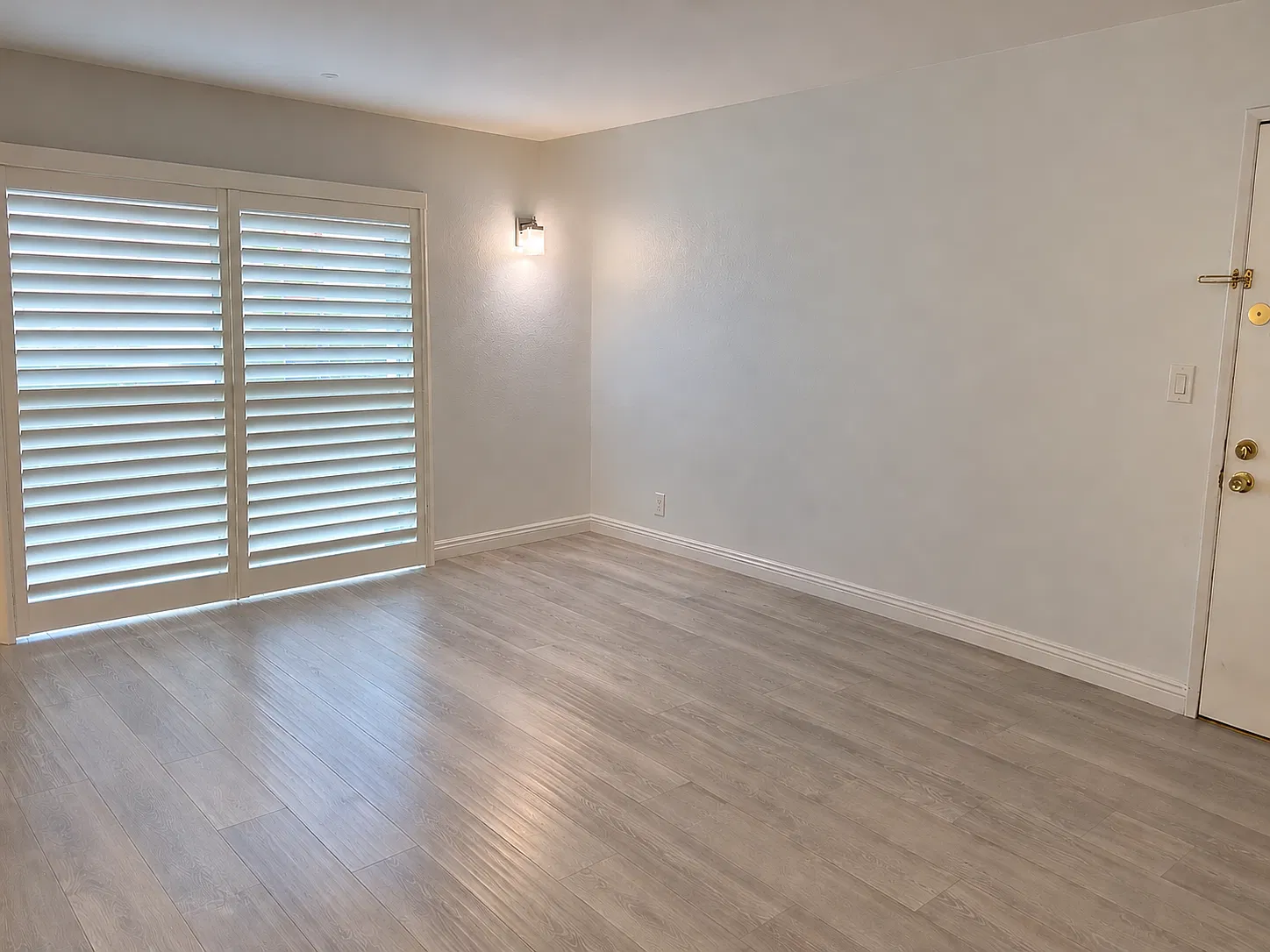 2 bed, 831 sqft, $2,595 — Photo 4