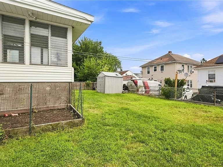 23 Amory St — Photo 29