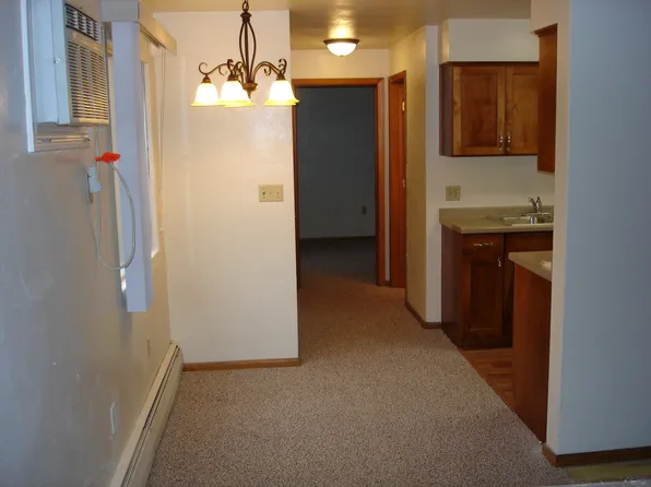 708 Medary Ave #2, Brookings, SD 57006