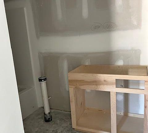 4th image of 3985 Peakvalley Rd