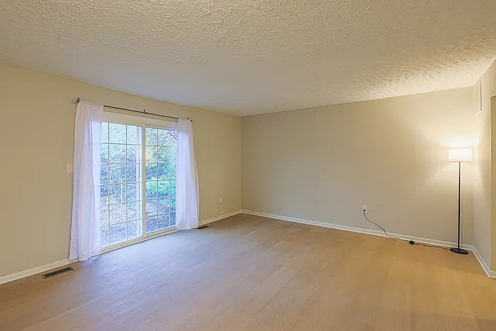 8900 Trimble Way — Photo 11