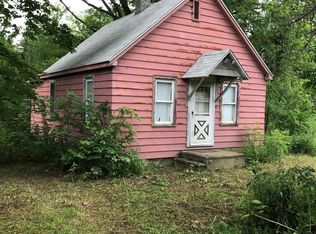 796 N 400 E, Valparaiso, IN 46383