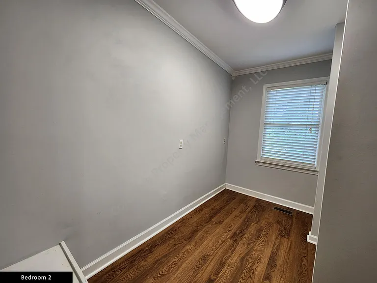 1227 Barnwell St #2 — Photo 6