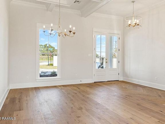 4th image of 101 Belle Vie Estates Ct