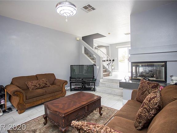 5th image of 3492 Martin Hall Dr