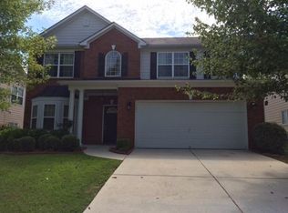 1400 Leisure Lake Dr, Lawrenceville, GA 30044