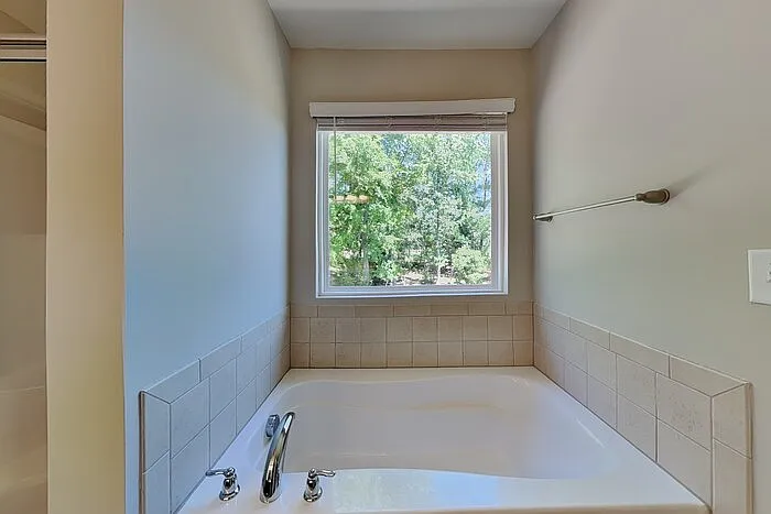 3490 Landshire View Ln — Photo 10