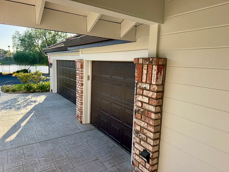 2205 Prestwick Dr — Photo 6