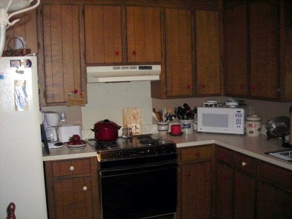 2nd image of 1120 Beechwood Dr