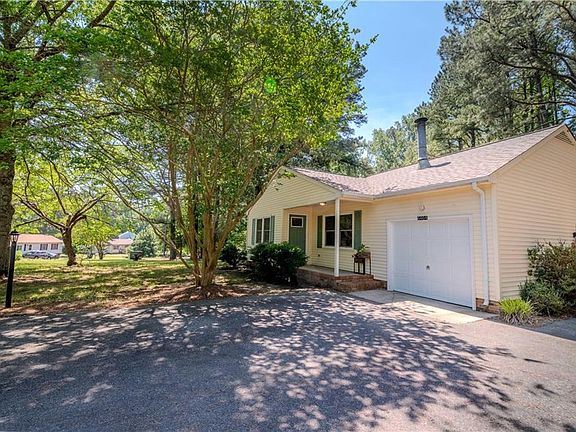 2nd image of 6464 Meadow Dr