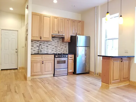 Rented by Lang Realty LLC | media 13