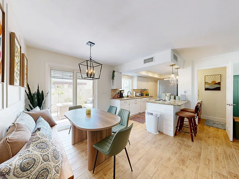 8630 S 51st St #3 — Photo 5
