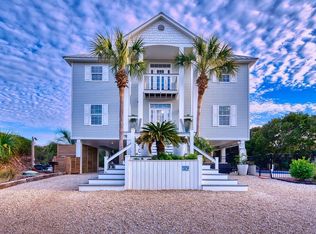 1532 Seaside Dr, Eastpoint, FL 32328