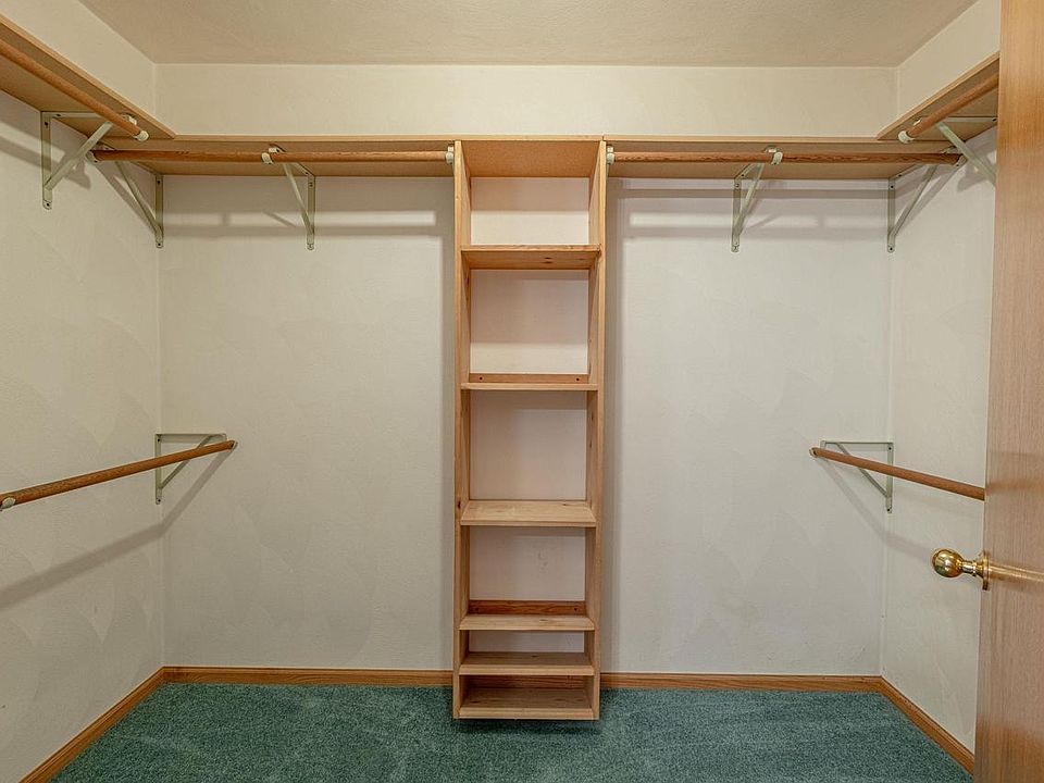 Primary Bedroom Walk in Closet