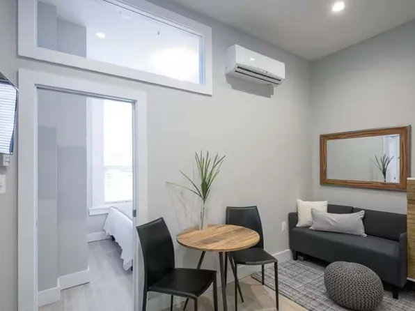 2110 R St NW, Washington, DC